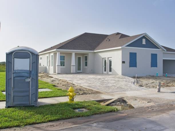 Best Long-term porta potty rental  in Ives Estates, FL